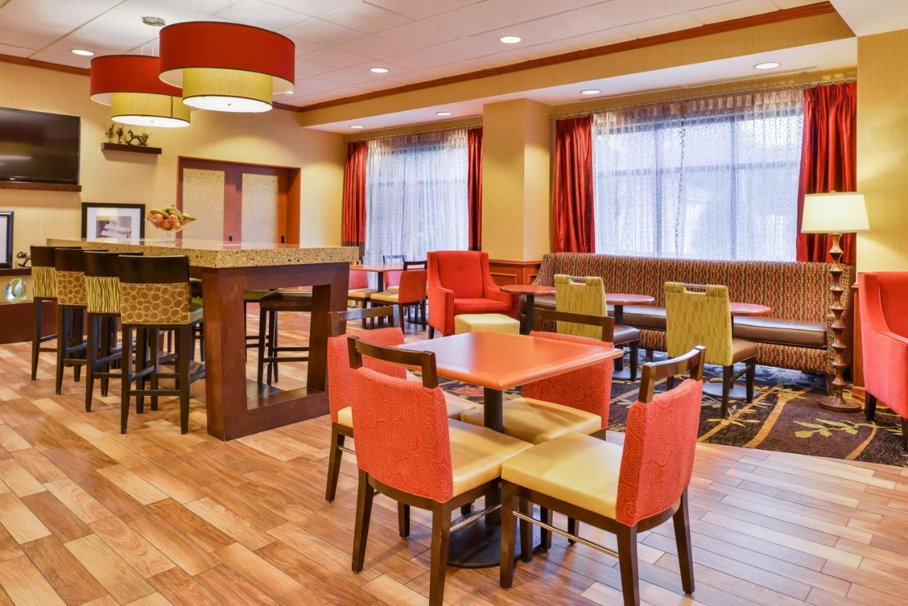 Hampton Inn Emporia Luaran gambar